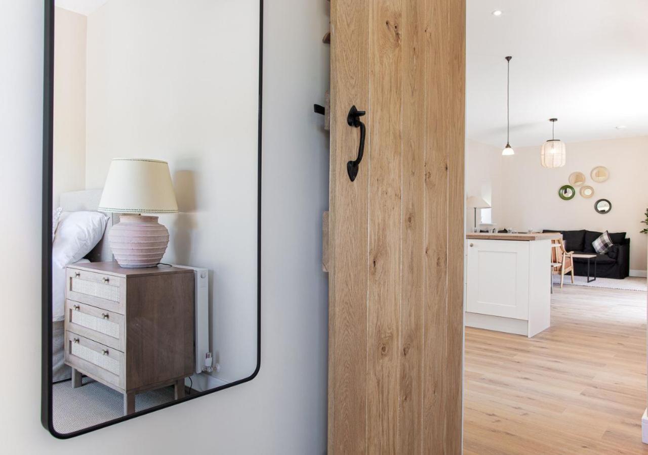 The Barn In Longhope - Luxury Barn Conversion Εξωτερικό φωτογραφία