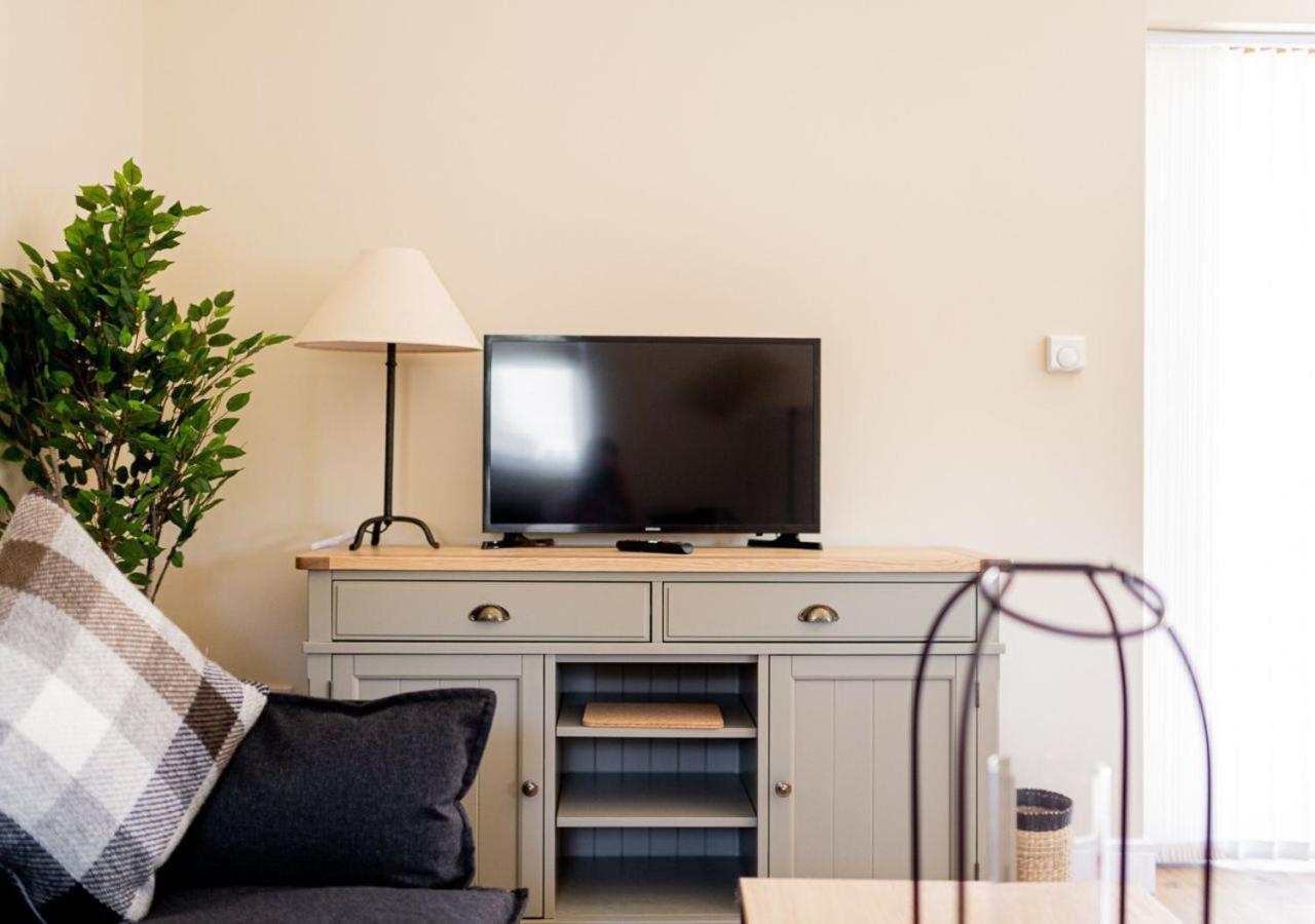 The Barn In Longhope - Luxury Barn Conversion Εξωτερικό φωτογραφία